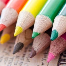 Ручки и карандаши. Мелочи в подходе к обучению, влияющие на менталитет