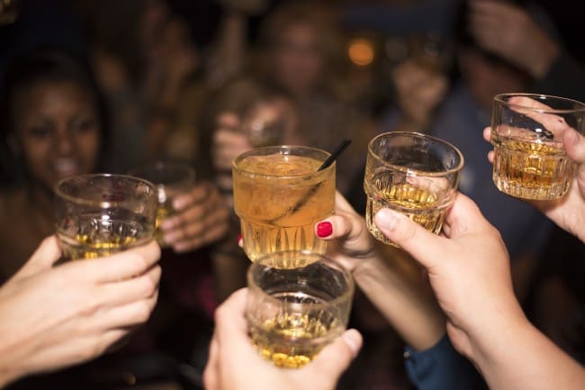 9 мифов об алкоголизме